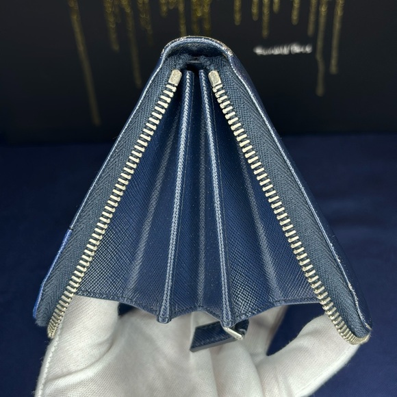 PRADA | Bi Color Saffiano Leather Long Zippy Wallet in Blue - Picture 9 of 11